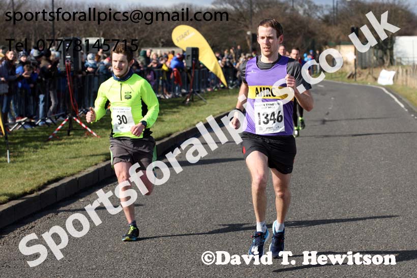 North Tyneside 10k Road Race, Whitley Bay. Photo: David T. Hewitson/Sports for All Pics
